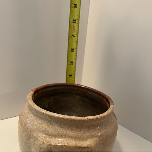 Handmade‎ Studio Art Pottery Bowl With Handles Artist Signed  4.75” X 3.5” - Picture 6 of 8